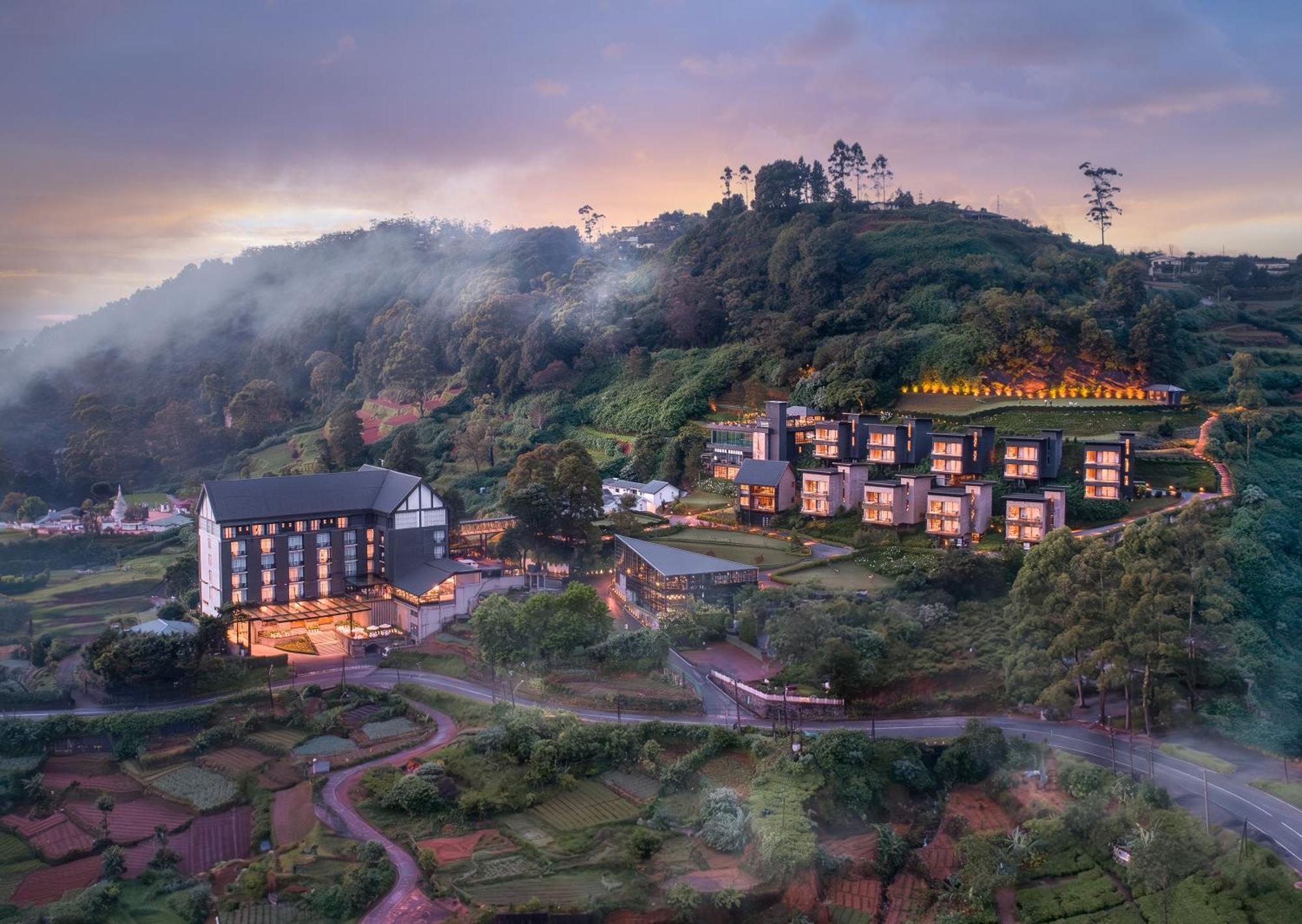 The Golden Ridge Hotel 努沃勒埃利耶 外观 照片