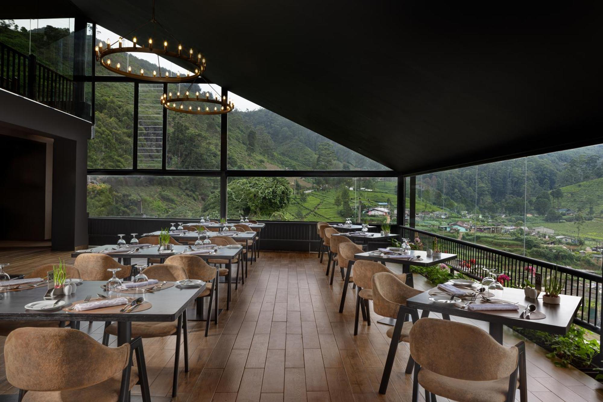The Golden Ridge Hotel 努沃勒埃利耶 外观 照片