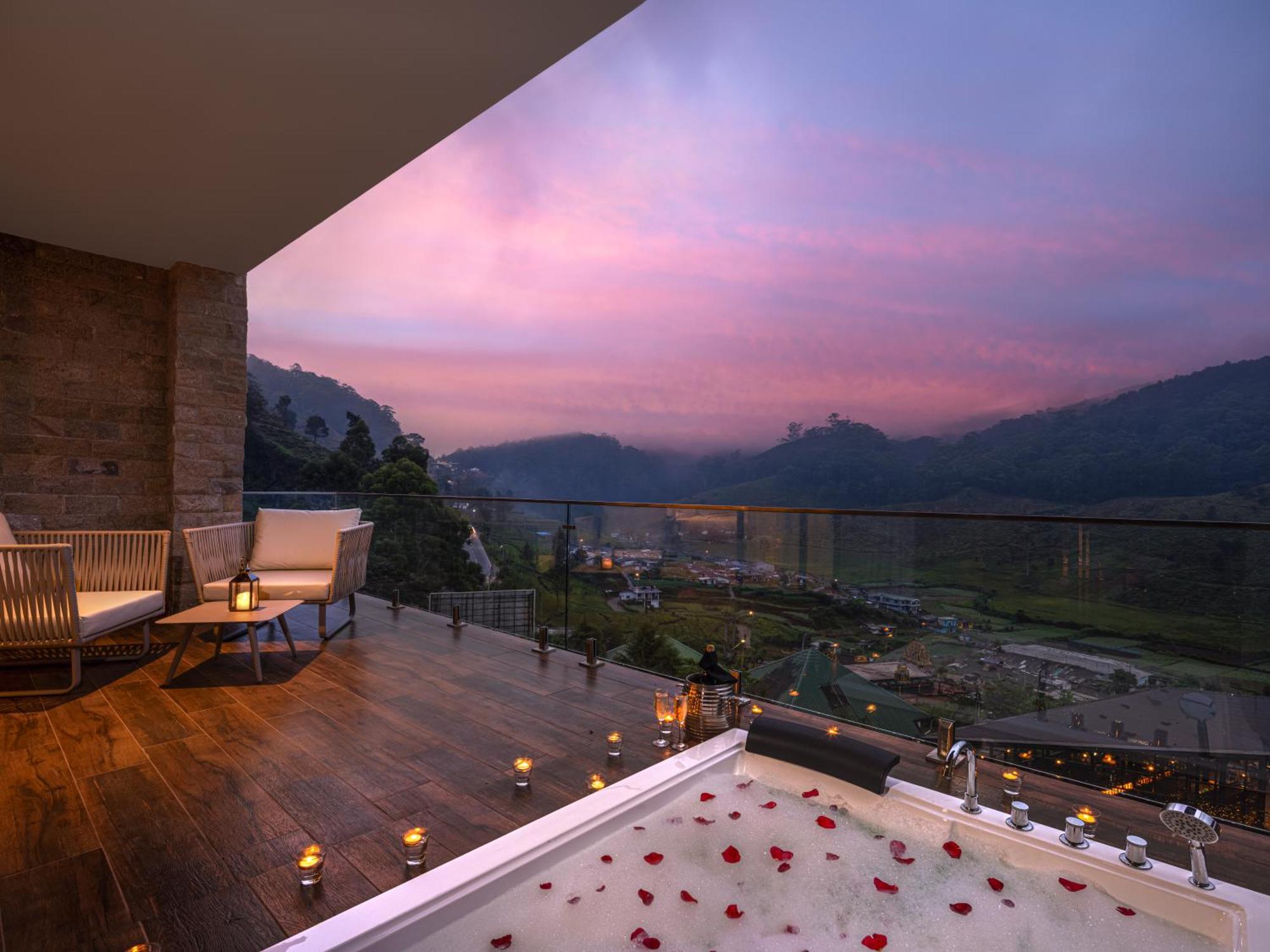 The Golden Ridge Hotel 努沃勒埃利耶 外观 照片